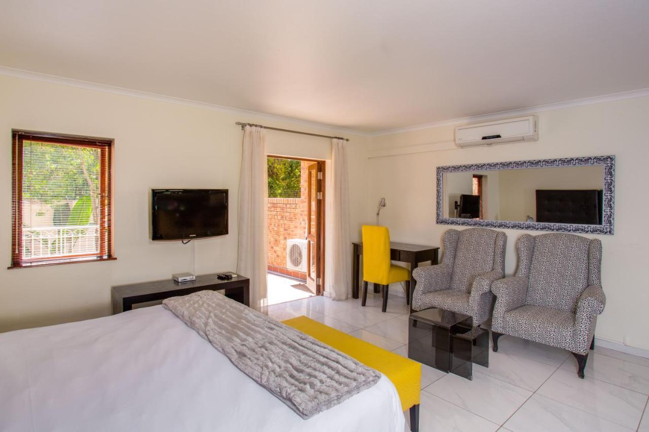 Sandton Times Square Apartment *